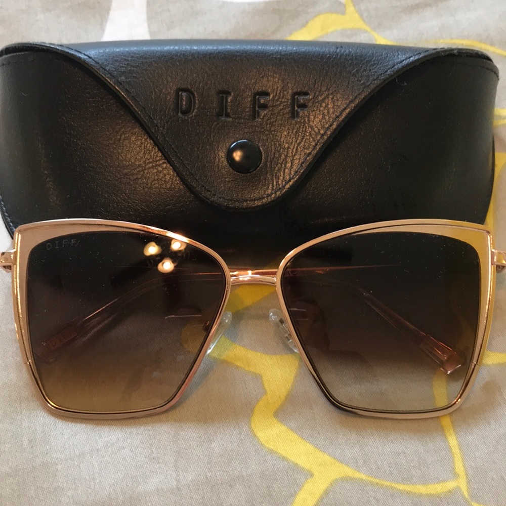 Diff rose gold sunglasses